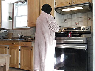 Homemade Arab Wife Doggystyle Fuck In The Kitchen